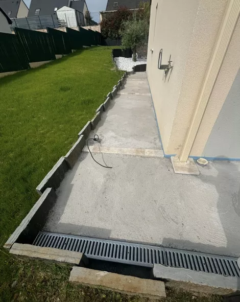  Aménagement extérieur à Tours